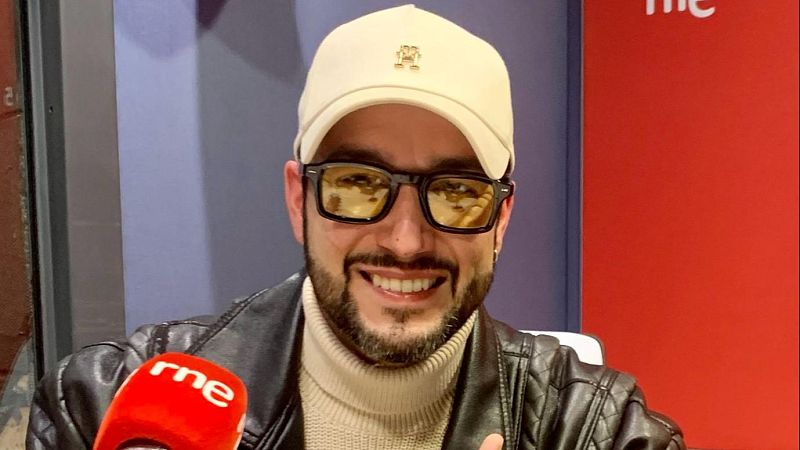Metr�poli - Jadel i Pau Vinyals i J�lia Barcel� - Escoltar ara
