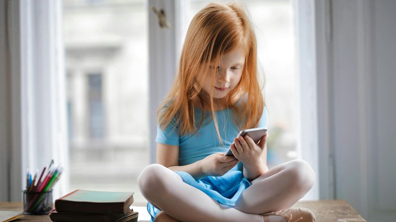 Xavif�rnia - Com gestionem l'�s dels dispositius a la infantesa? - Escolta ara