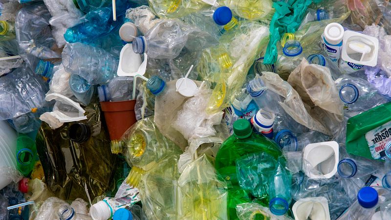 Xavif�rnia - El reciclatge �s tal com ens el venen? - Escolta ara