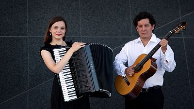 Caf� Zimmermann - D�o Lux Nova en la Fundaci�n Carlos de Amberes - 27/10/23 - escuchar ahora