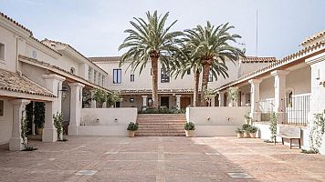En clave Turismo - Visitamos un hotel con encanto en la dehesa extreme�a - 18 10 23