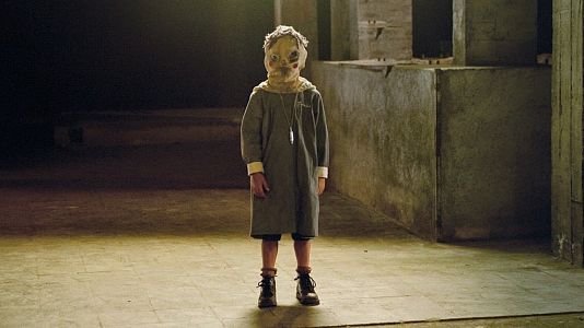 �Qu� famoso actor se escond�a tras la m�scara en 'El orfanato'