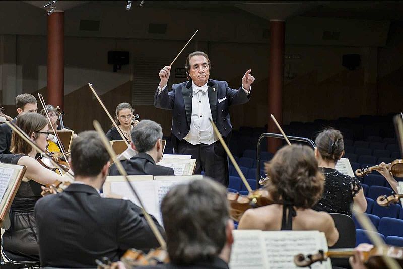 La Orquesta Sinf�nica y Coro RTVE rinde homenaje al maestro Garc�a Asensio
