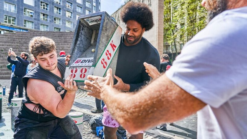 Cameron Jordan, estrella de la NFL, 'herri kirolak' por un día | Ver
