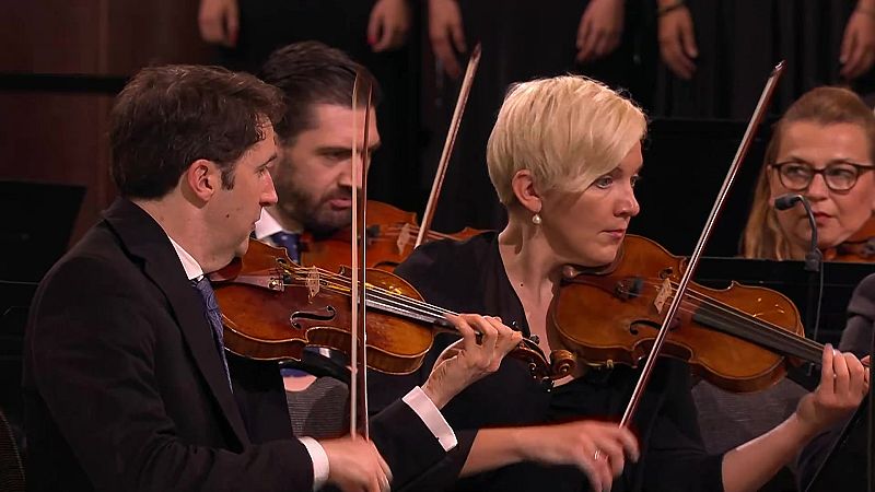 Los conciertos de La 2 - Concierto para Europa. Filarm�nica de Berl�n y el Orfe� Catal� en la Sagrada Familia - ver ahora