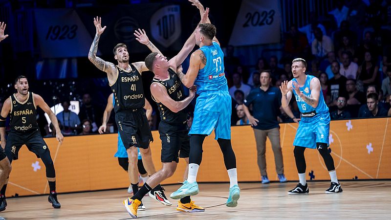Resumen del España - Eslovenia, Torneo del Centenario de la FEB - Baloncesto en RTVE | Ver